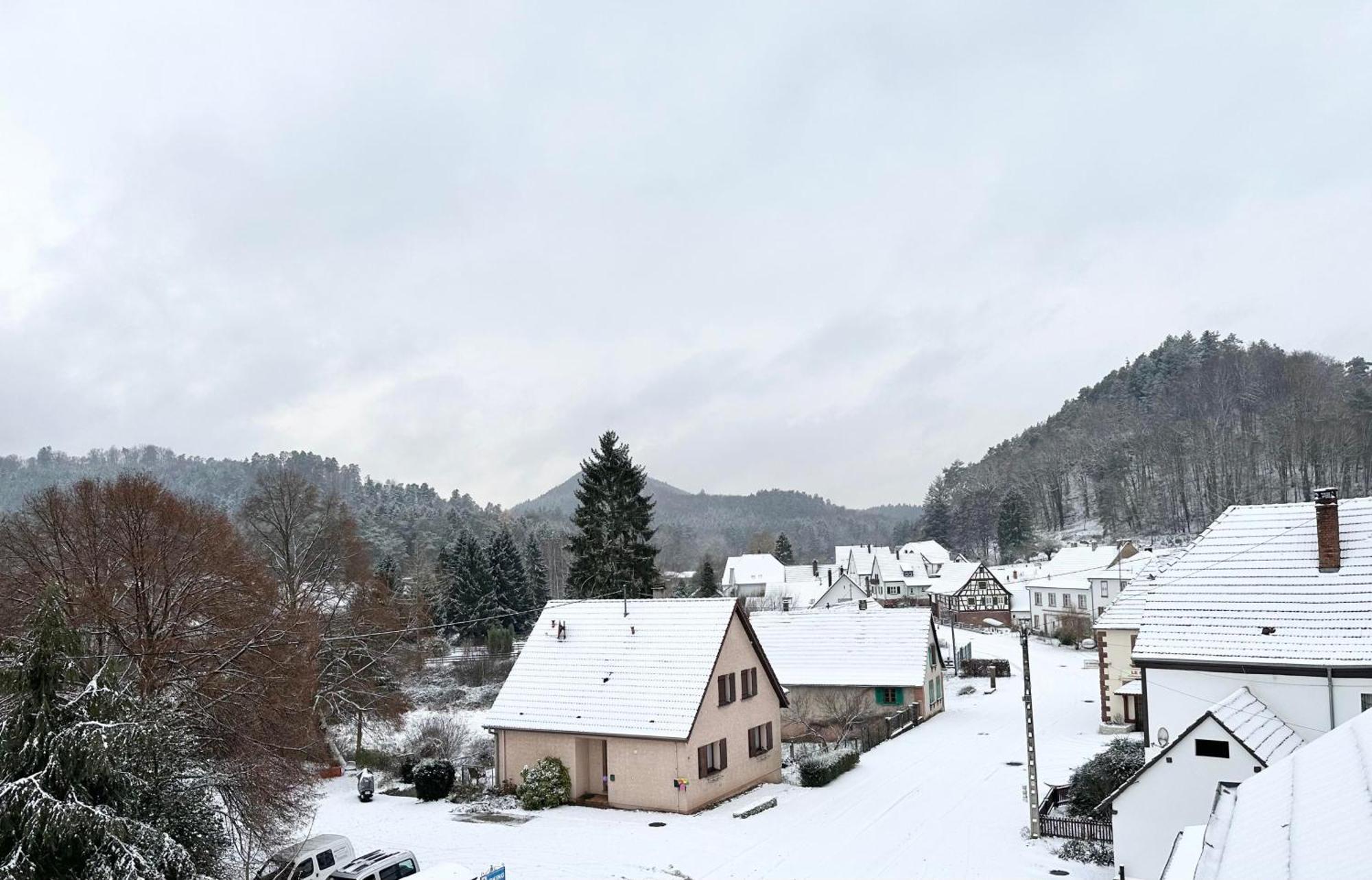 Bed and Breakfast Au Wachtfels à Obersteinbach Extérieur photo
